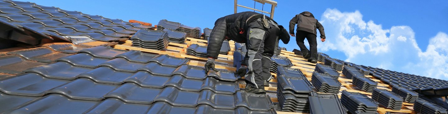img blog How to find the best roofing contractor in your area